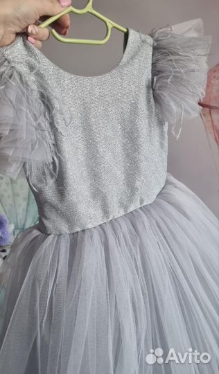 Платье праздничное для девочки р 122 128