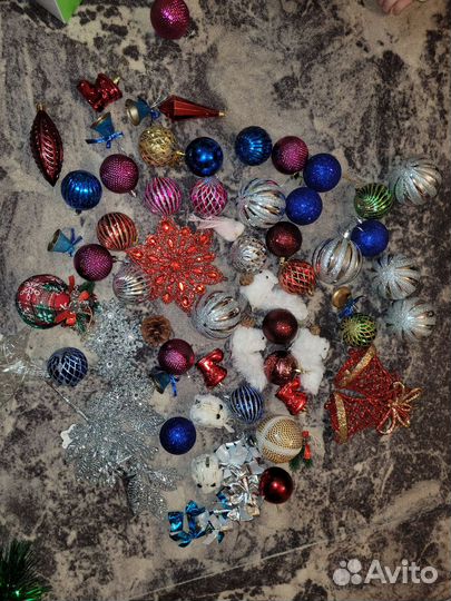 Елочные игрушки