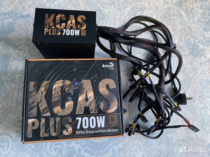 Aerocool kcas 700w bronze