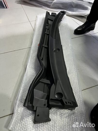 Жабо на Тойота Королла Е180