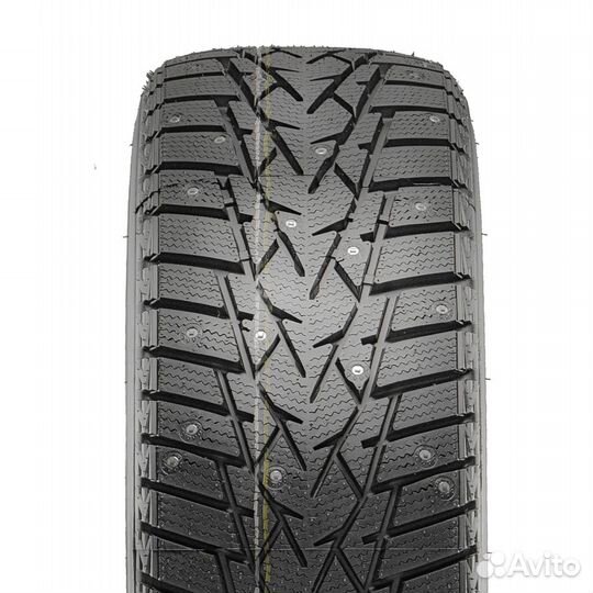 DoubleStar DW01 215/60 R16 95T