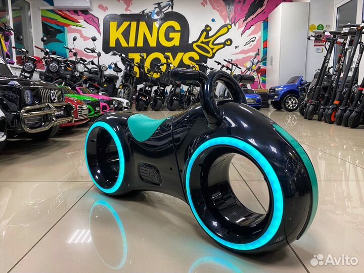 Беговел Star One Scooter