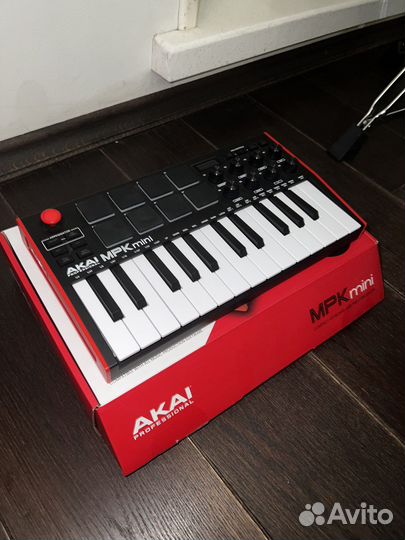 Midi клавиатура akai mpk mini mk3 original