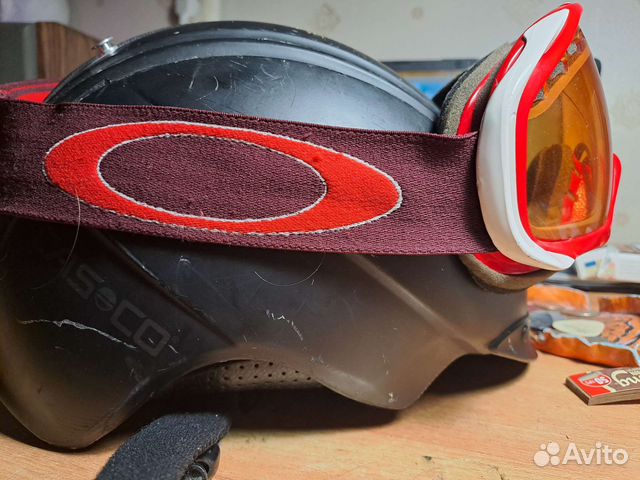 Горнолыжные очки oakley