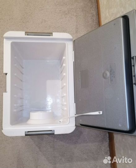 Автомобильный холодильник Igloo