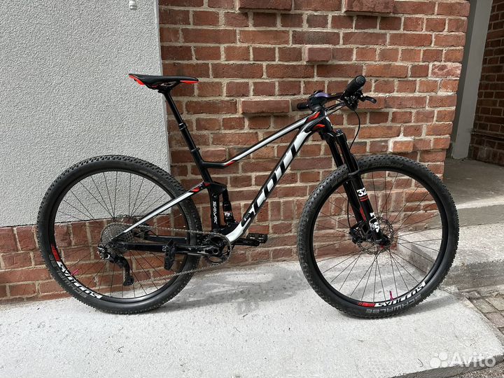 Велосипед Scott spark 950