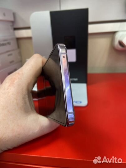 Samsung Galaxy Z Flip5, 8/256 ГБ