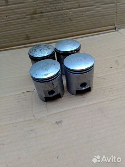Поршни иж юпитер 2,3,4,5 СССР