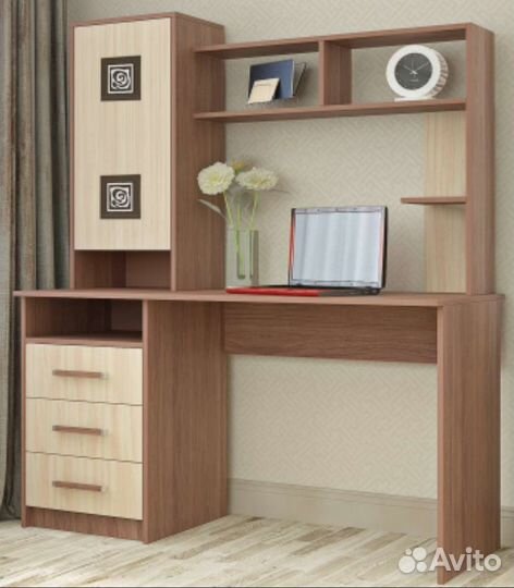 Стол компьютерный