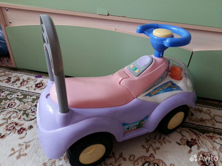 Машинка-каталка