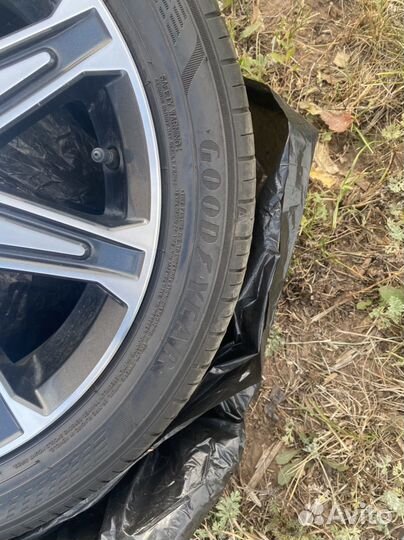 Goodyear EfficientGrip 165/55 R15