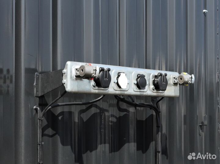 Полуприцеп шторно-бортовой Тонар T3-13 (9888), 2023