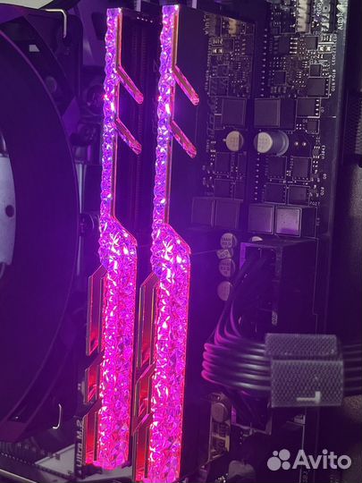 G skill Trident Z Royal 32GB DDR4 3200