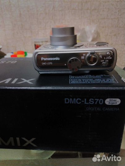 Цифровой фотоаппарат Panasonic DMS-LS70