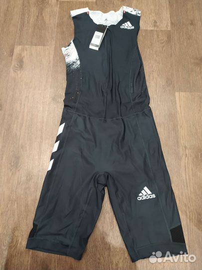 Велосипедки и мужские adidas