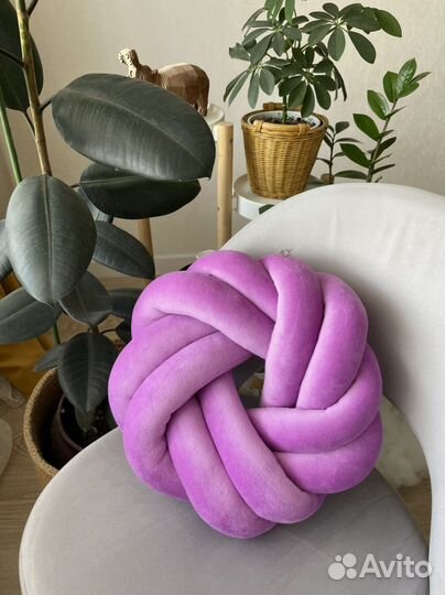 Декоративная подушка новая