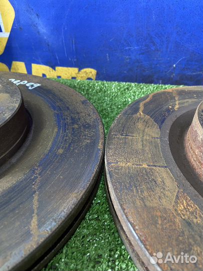 Тормозной диск передний левый правый nissan teana