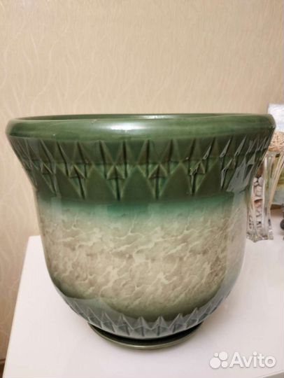 Керамические горшки для цветов бу