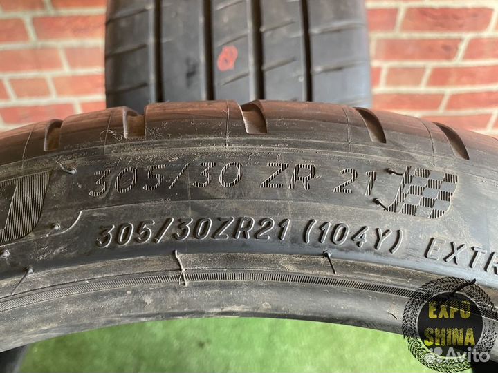 Michelin Pilot Sport 4 S 305/30 R21 104Y