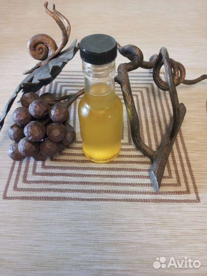 Масло сыродавленное, жмых семян