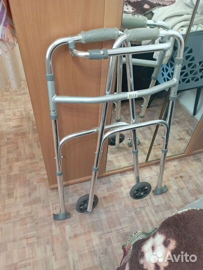 Ходунки для взрослых