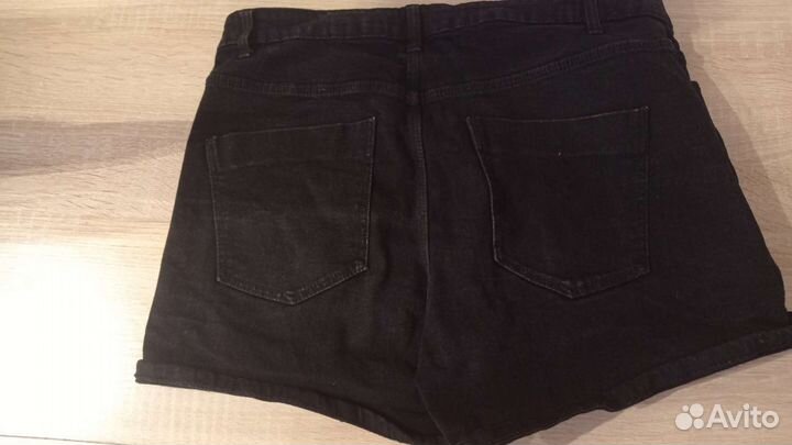 Джинсовые шорты