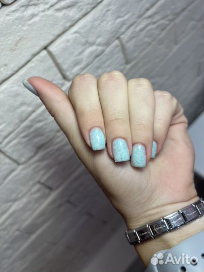 Маникюр, наращивание ногтей