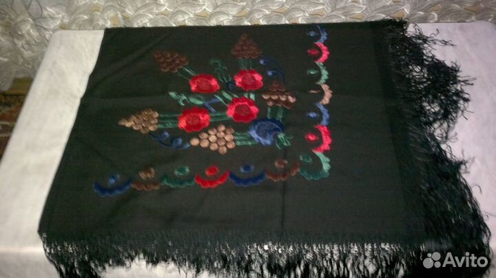 Пуховые и шерстяные платки