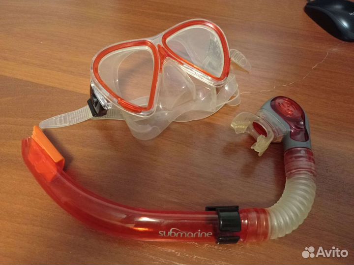 Маска с трубкой Submarine