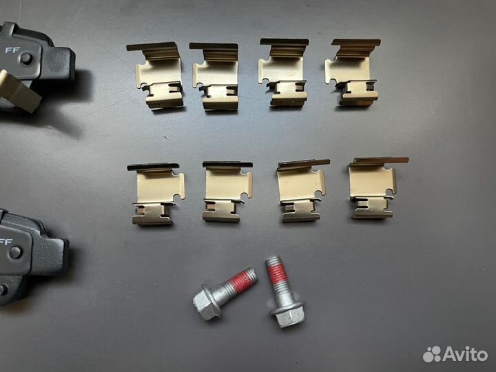 Колодки тормозные задние Honda CRV Nisshinbo