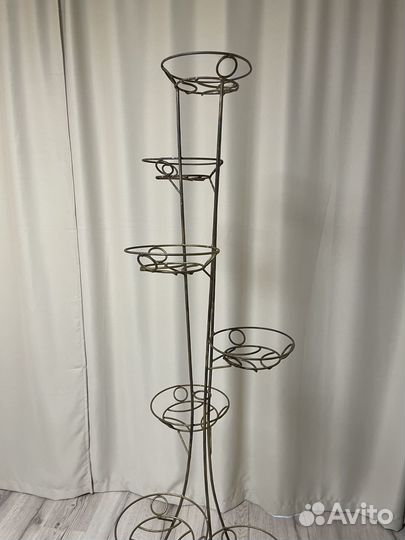 Подставка для цветов напольная металлическая