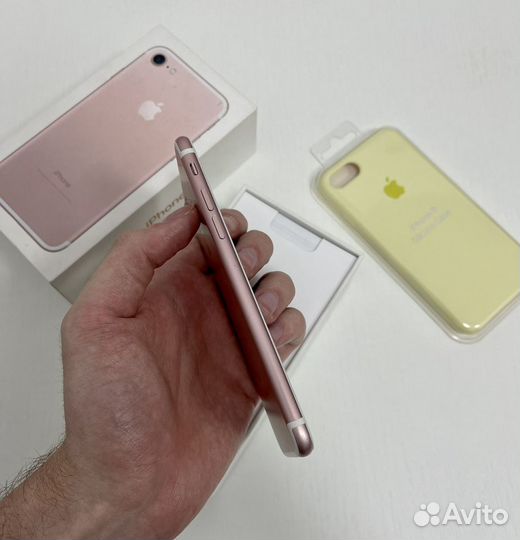 iPhone 7 32gb (rose gold)