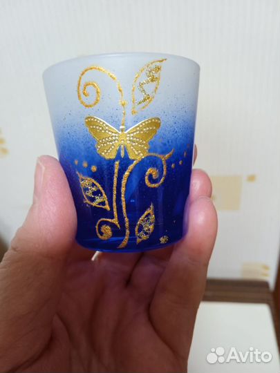 Стопки из стекла голубые и бордовые