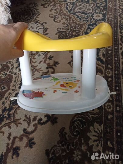 Стульчик для купания happy baby