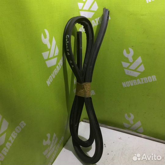 Уплотнитель двери Митсубиси Галант 8