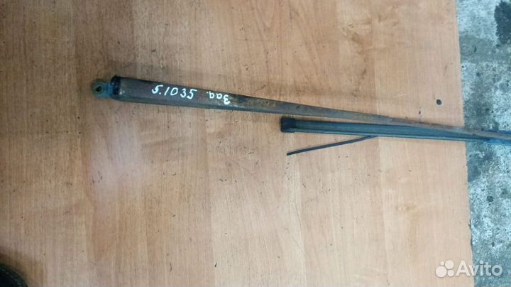 Поводок дворника передний задний Primera P11