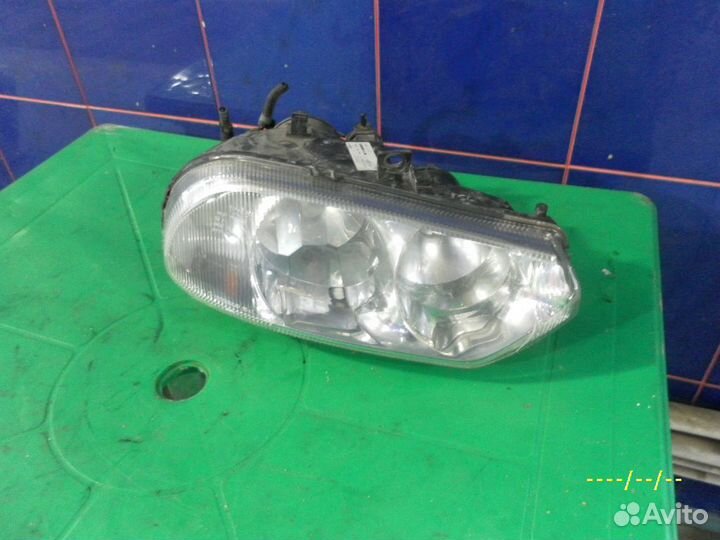 Фара правая Alfa Romeo 156 Альфа Ромео 156 альфа