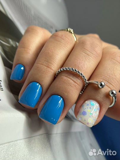 Маникюр/педикюр