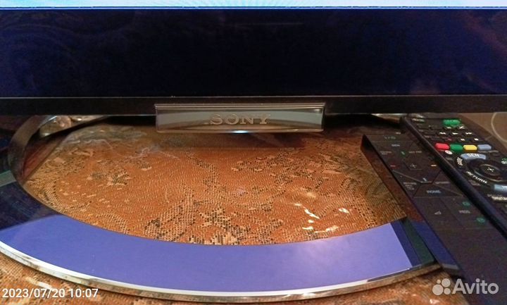 Sony KDL-40W905A (Triluminos)