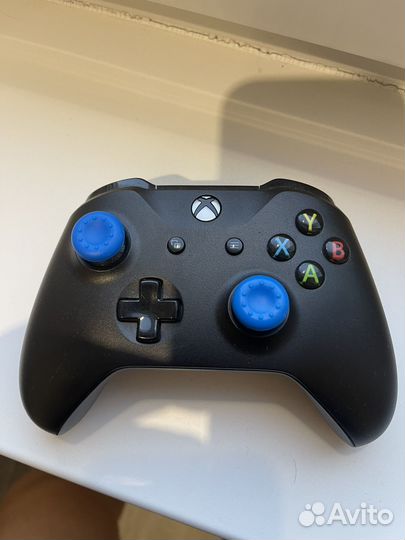 Геймпад xbox One