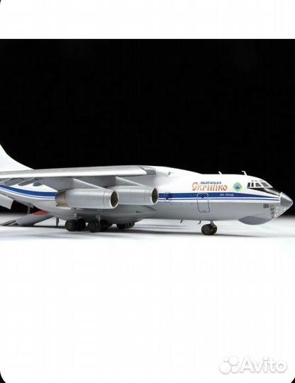 Сборная модель zvezda Военно-транспортный самолёт