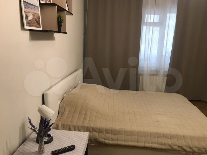 1-к. квартира, 42 м², 1/5 эт.