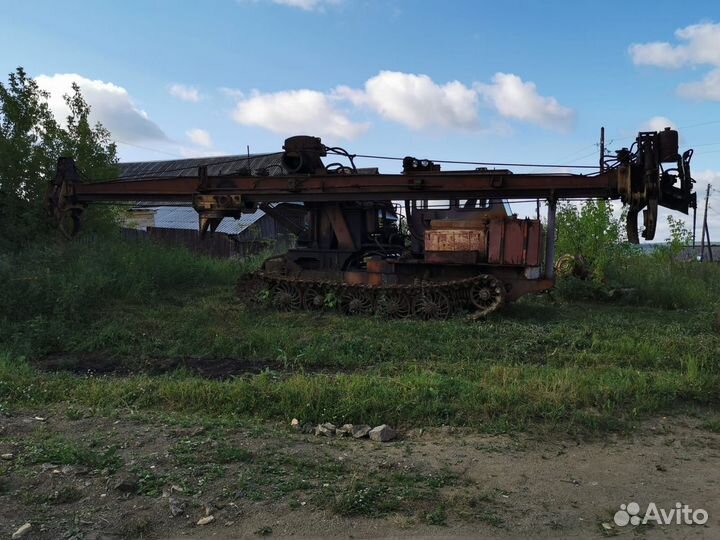 Сучкорезно-раскряжевочная машина лп-33