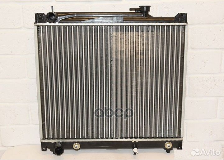 274159H Радиатор охлаждения Suzuki Grand Vitara