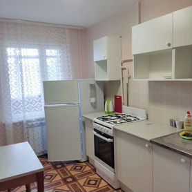 2-к. квартира, 55 м², 1/2 эт.