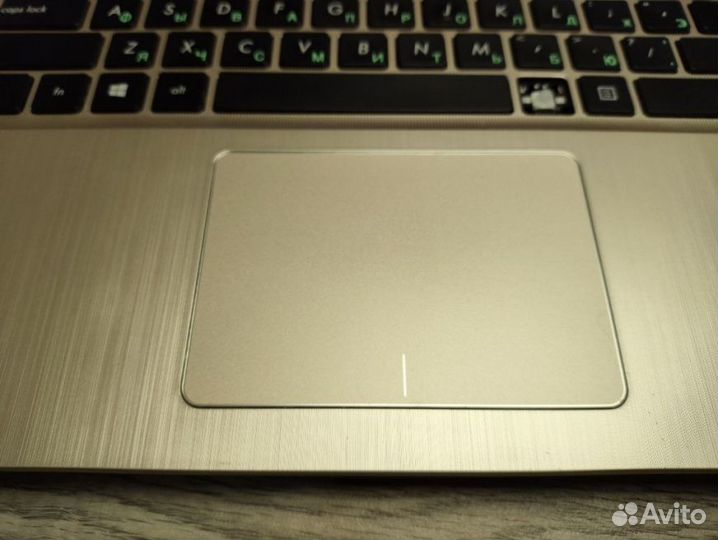 15,6 Ноутбук Asus X540SC на Pentium N3700