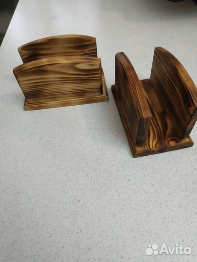 Салфетница из дерева