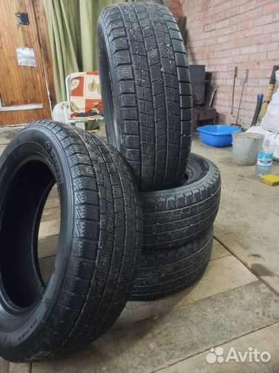 Foman Polar Bear 205/60 R16 92