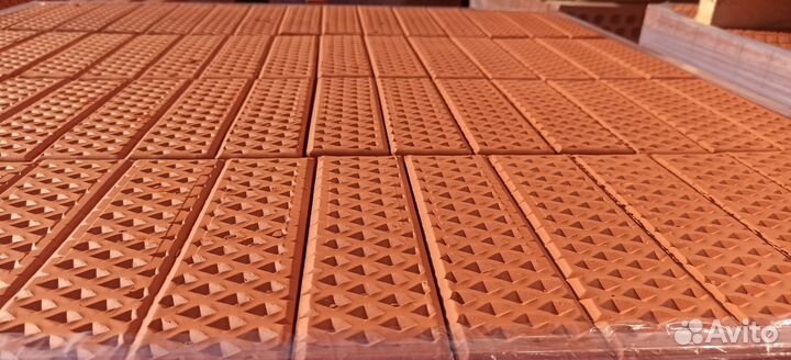 Забутовочный полнотелый кирпич