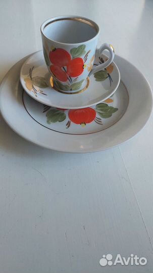 Трио: кофейная чашка с тарелкой для десерта лфз